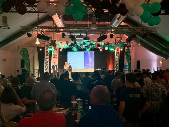 100 Jahre FSV Neunkirchen-Seelscheid: Bürgermeister gratuliert zum Vereinsjubiläum