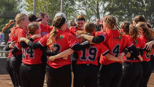 Neunkirchen Nightmares stehen im Finale um die Deutsche Softball-Meisterschaft – am Samstag mögliches Entscheidungsspiel in Neunkirchen-Seelscheid